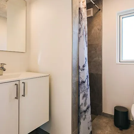 5 Star In Nordenbro Vesteregn